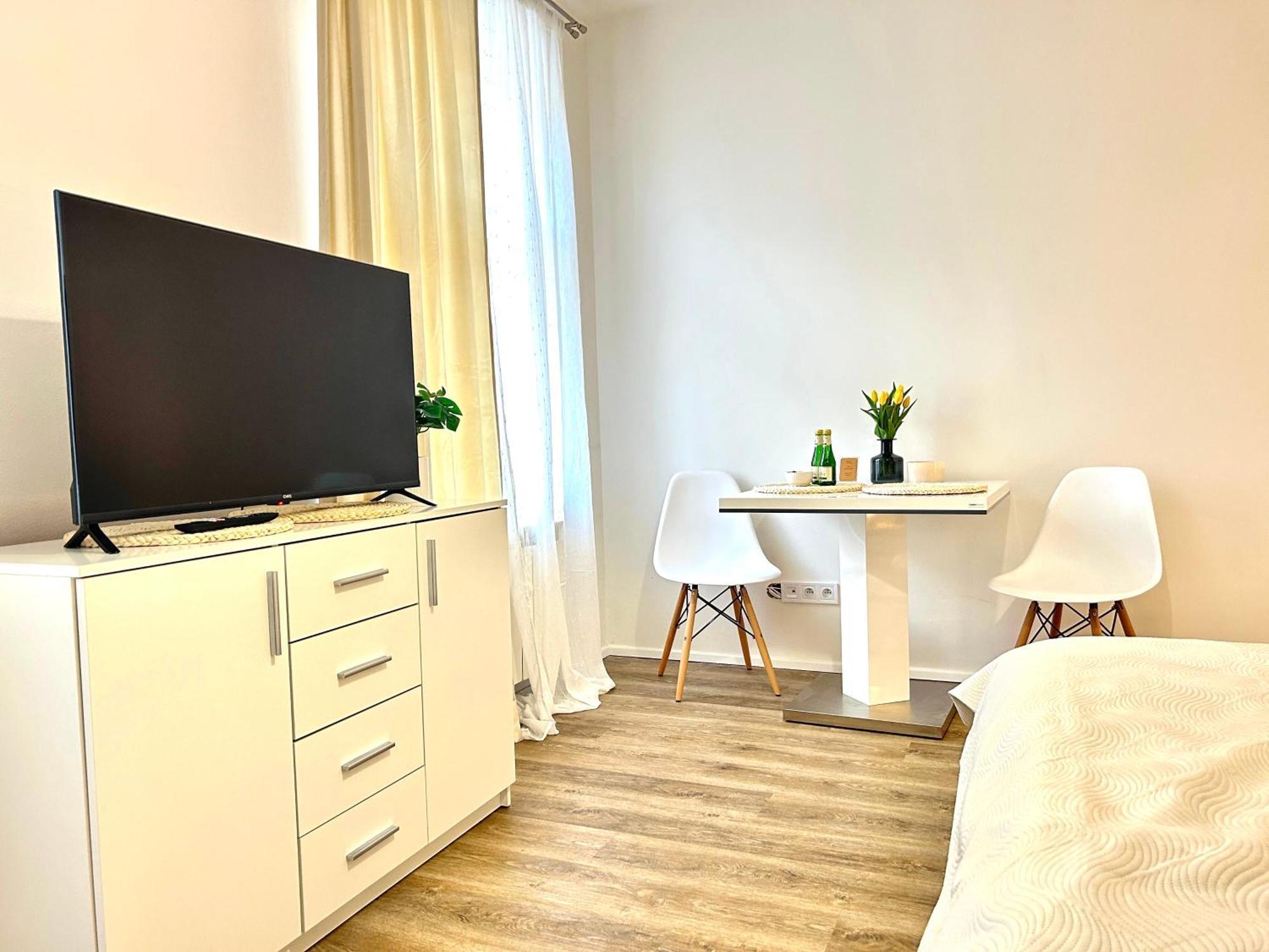 Treetess City Centre Prague Apartments Room photo
