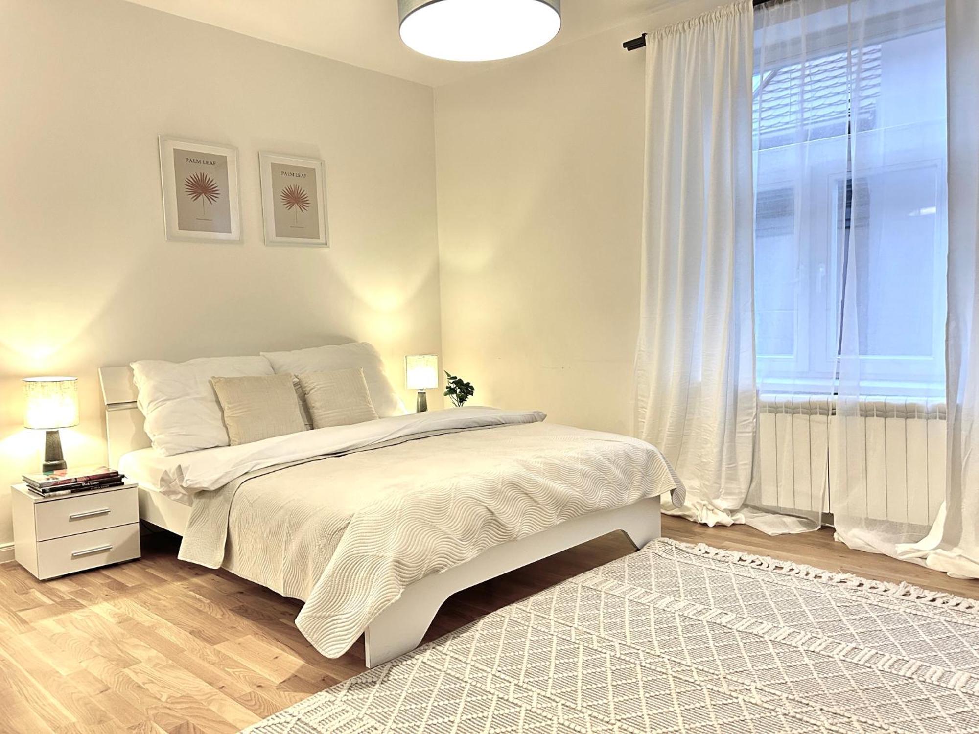 Treetess City Centre Prague Apartments Room photo